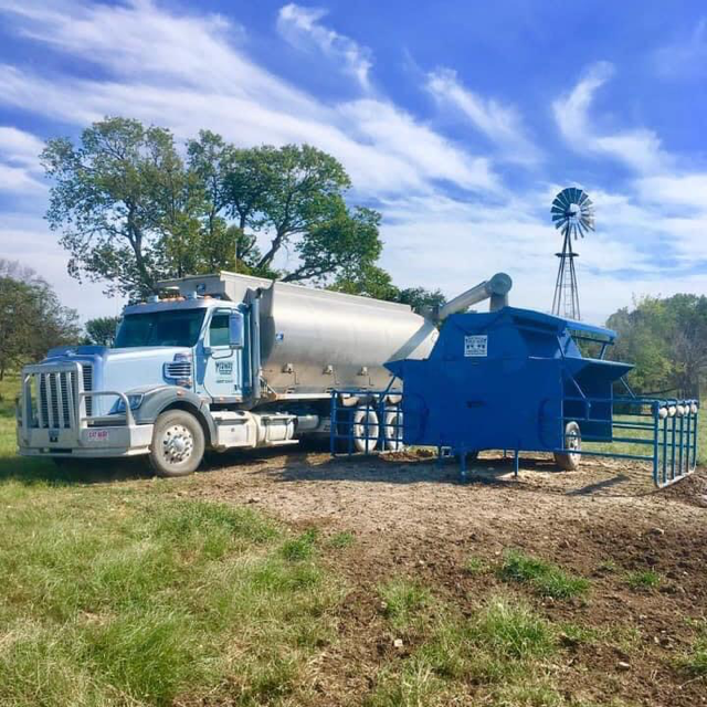 Animal & Livestock Feed Store Feed for Beef, Swine & Equine Midway